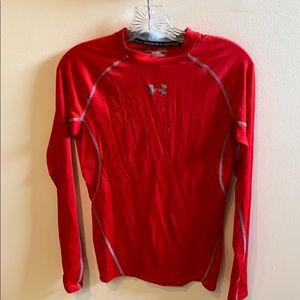 Under armor athletic shirt.